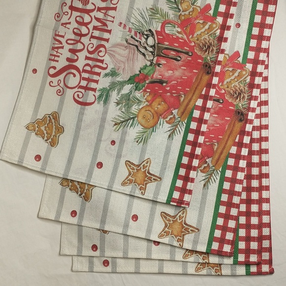 🎁 Gingerbread Sweet Christmas Placemats - Picture 1 of 4